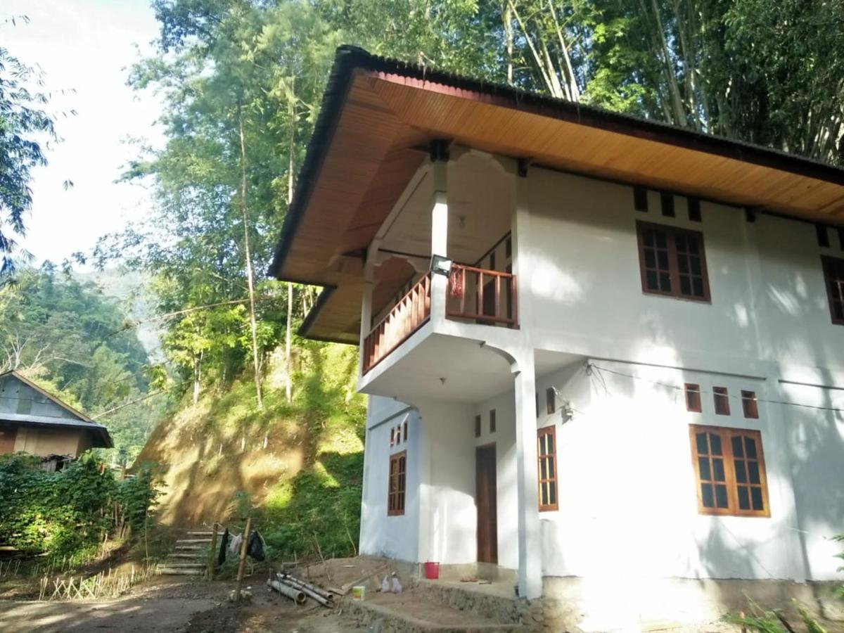 Sugi House Toraja - Villa Penginapan Sewa Harian Rantepao Εξωτερικό φωτογραφία